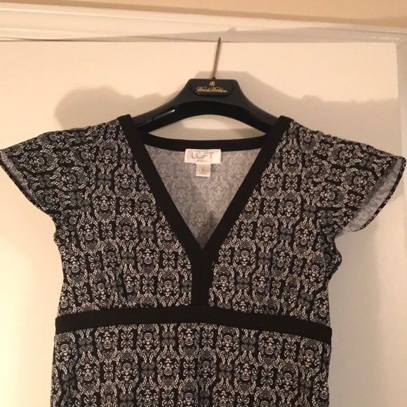 Ann Taylor Loft dress - Picture 2 of 5